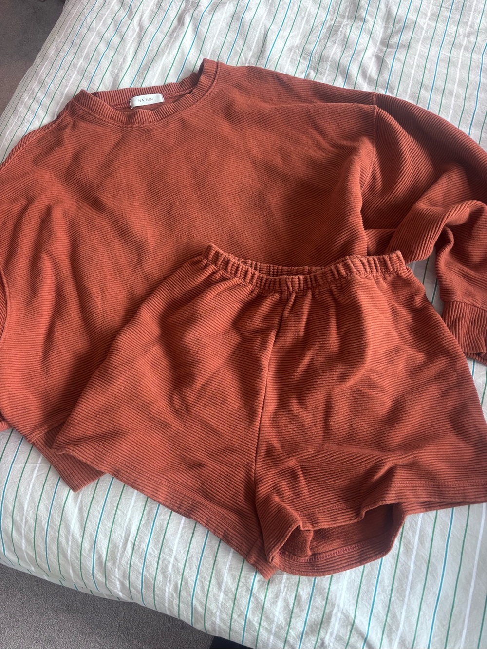 EUC Na Nin Set - Margo Rippled Cropped Sweatshirt + Chloe Shorts in Cinnamon - Picture 8 of 12